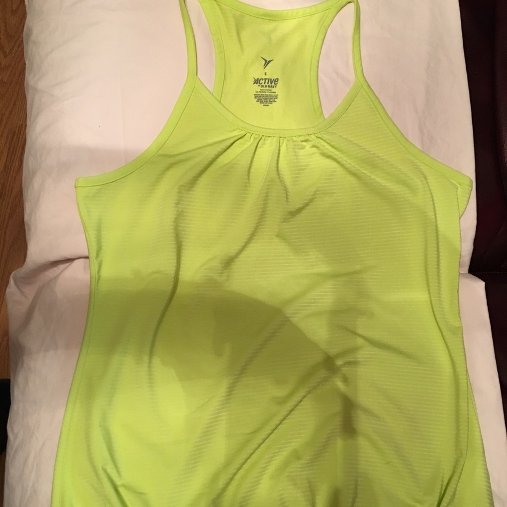 Old Navy Active shirt